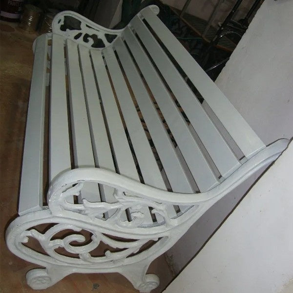 Cast Aluminum / Iron Outdoor Furniture – Garden Bench – Vienna