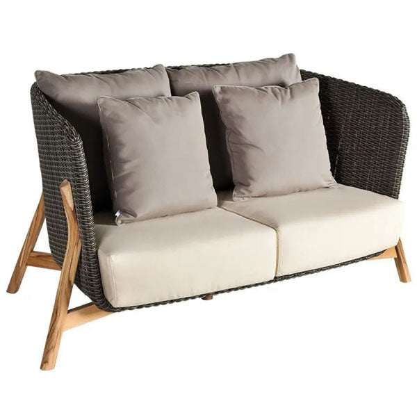 OutdoorFurniture-WickerSofa-Ziggy1