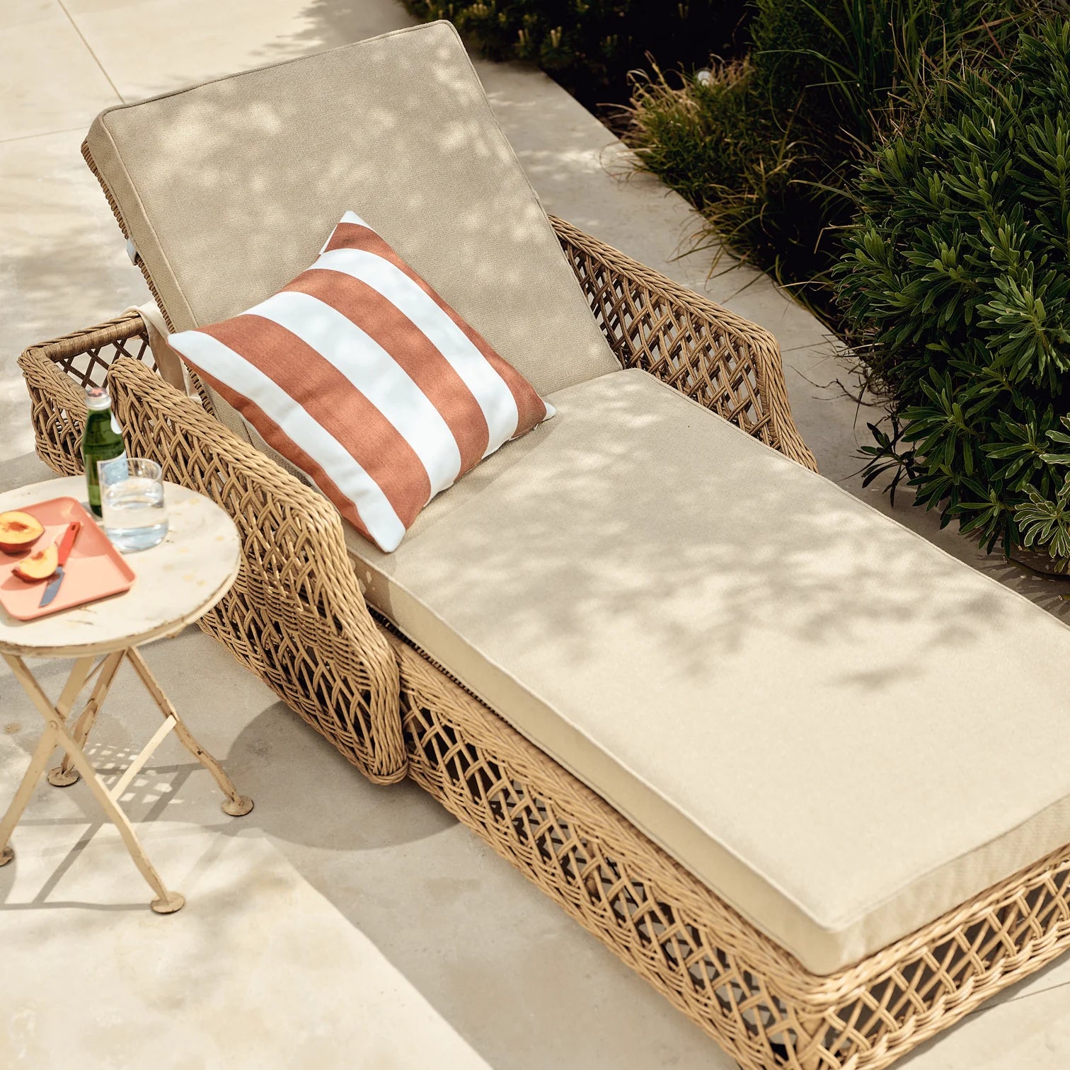 Outdoor Furniture Wicker Sun Lounger - Monsoon Primax